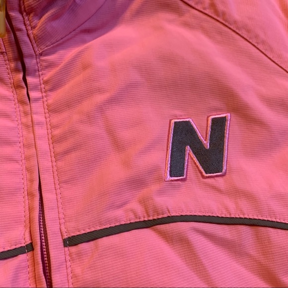 New Balance Pink / Grey Nylon Jacket size M - Picture 2 of 5